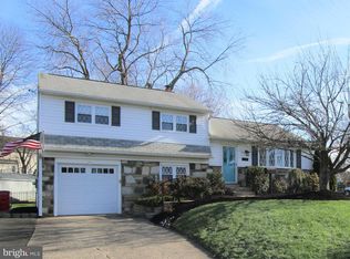 945 Marian Rd, Warminster, PA 18974