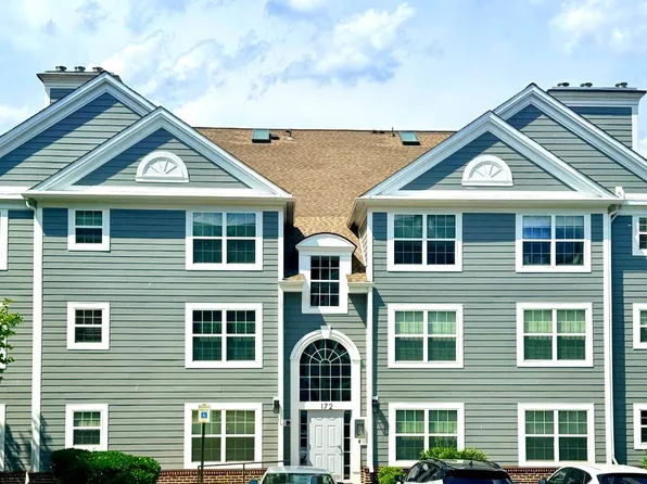 172 Kendrick Pl APT 24, Gaithersburg, MD 20878