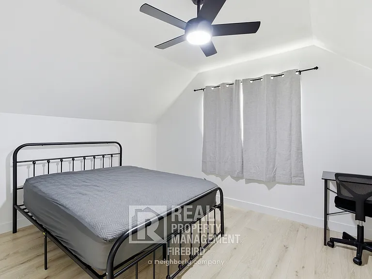 4112 S Grandview Ave — Photo 20
