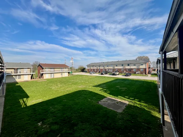 36 York Port Dr #36, Belleville, IL 62221