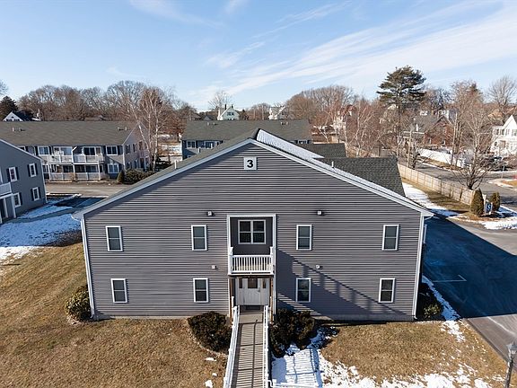 2nd image of 450 Somerset Ave #3-7