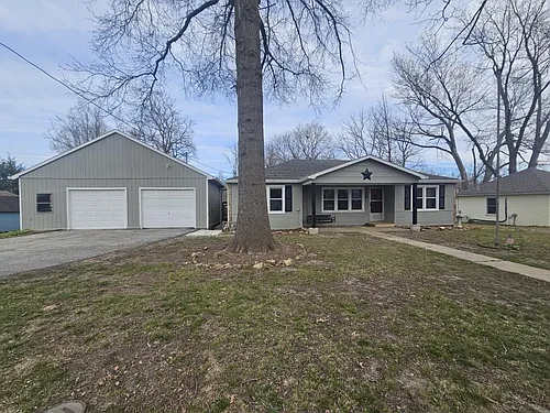 1422 High St Photo 1