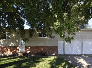 506 Saint Martin Ave, Saint Charles, MN 55972