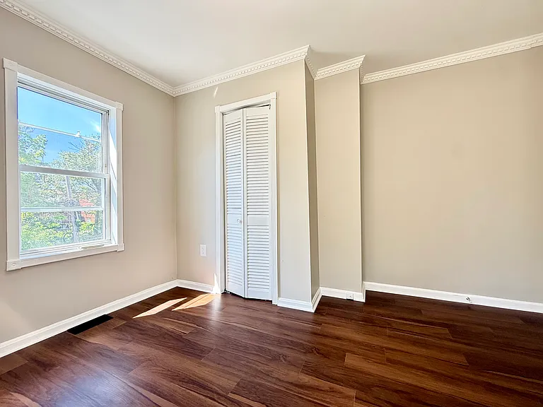 1004 Girard St NW — Photo 15