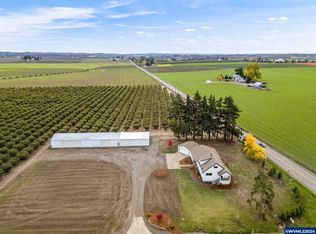 8954 Hazelgreen Rd NE, Silverton, OR 97381