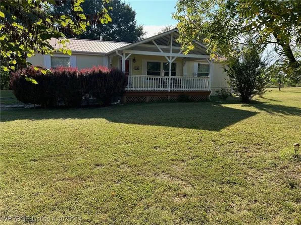 19130 192nd Ave, Spiro, OK 74959