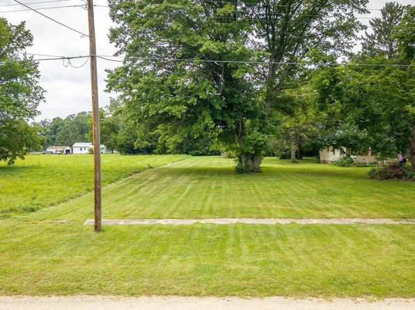 411 Lincoln Park Blvd, Rockford, IL 61102