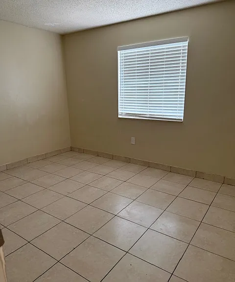3833 Janeen Cir #3833 — Photo 5