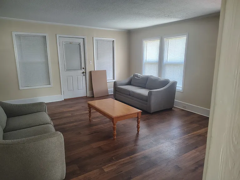 1524 Crapps Ave — Photo 5
