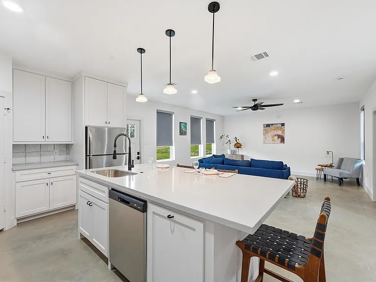 12204 Hairston Cir #A — Photo 6