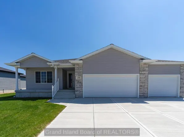 1419 Sagewood Ave, Grand Island, NE 68803