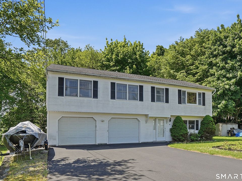 1st image of 70 Laurel Ridge