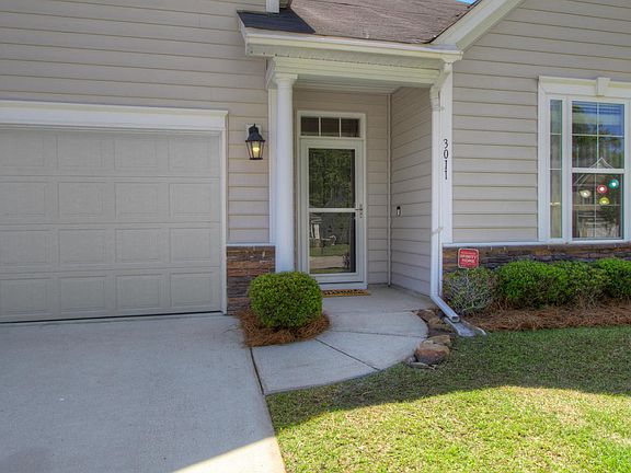 4th image of 3011 Nantuckett Ave