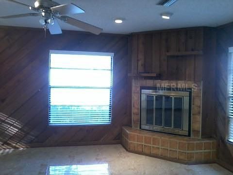 4th image of 4527 Hallamview Ln