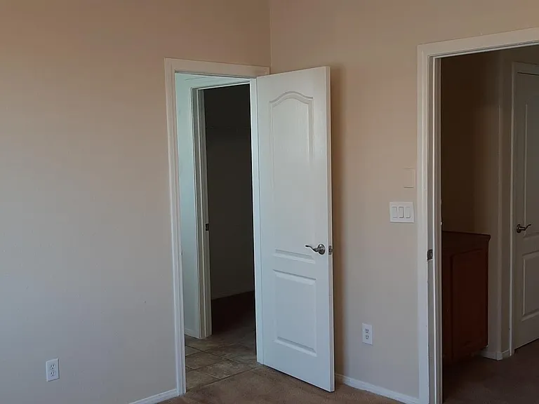 701 Taliput Palm Pl — Photo 10