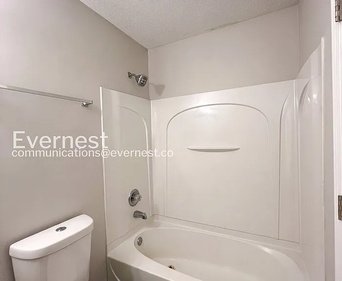 7266 Illinois Central Ave — Photo 12