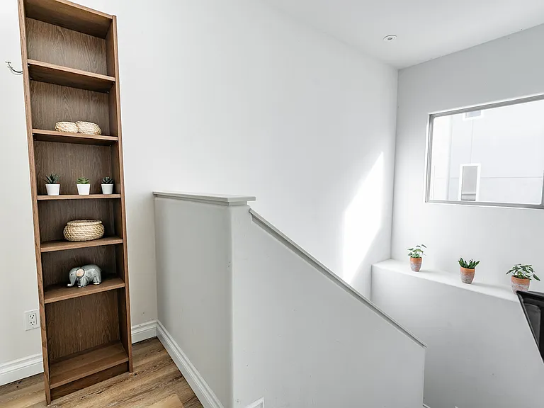 109 W Montecito Way W — Photo 21