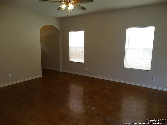 5th image of 7810 Kingsbury Way Unit 2