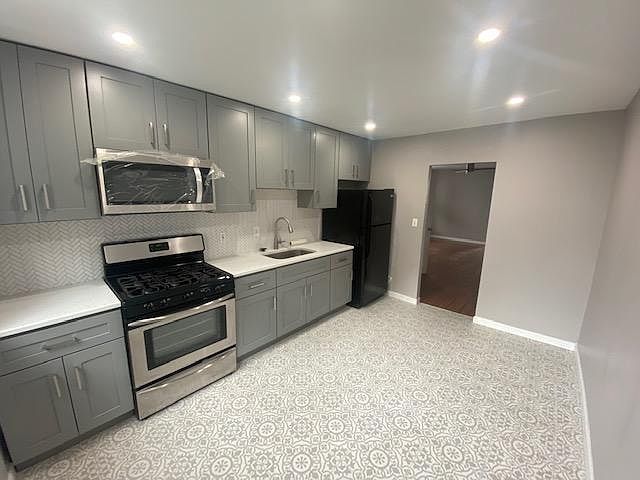 1st image of 2555 Grays Ferry Ave