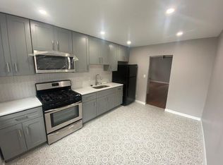 2555 Grays Ferry Ave, Philadelphia, PA 19146