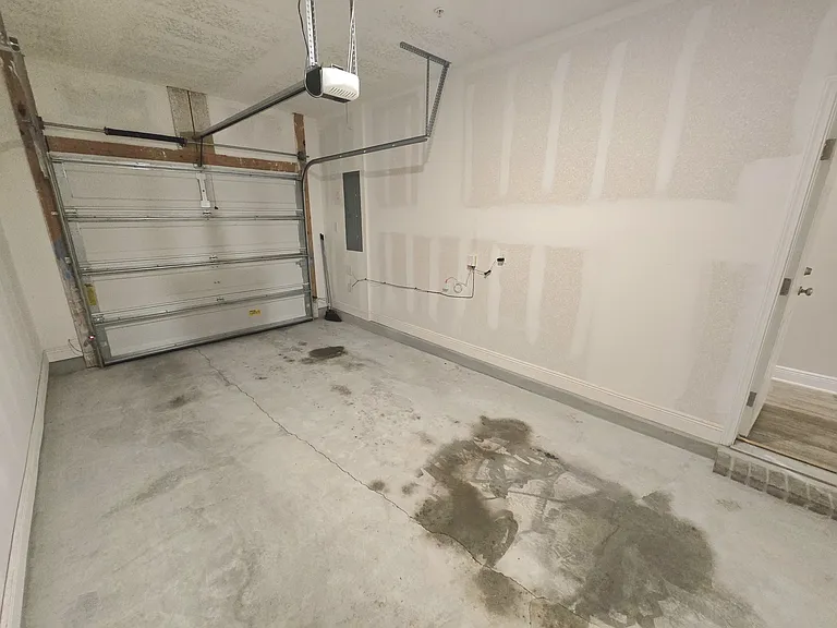 6012 Royal Port Ct — Photo 20