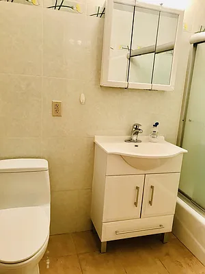 Rented by Oxford Property Group | media 4