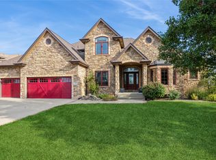 1595 SE Hawthorne Ridge Dr, Waukee, IA 50263