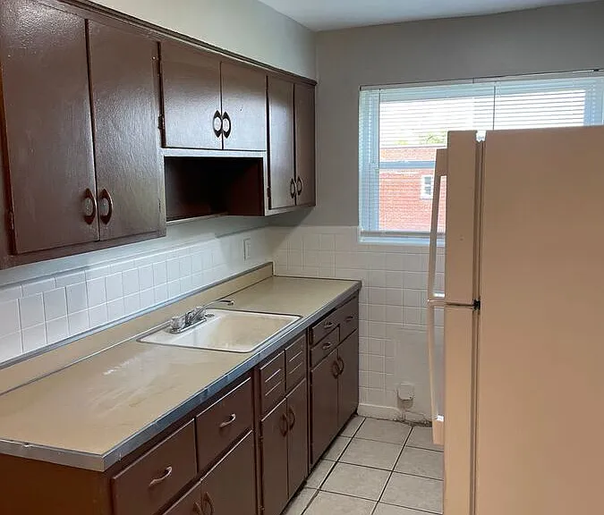 2320 Westwood Northern Blvd #1 — Photo 1