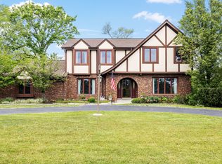 60 Romiga Ln, Palos Park, IL 60464