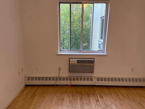 2nd image of 319 E 8th St APT 5