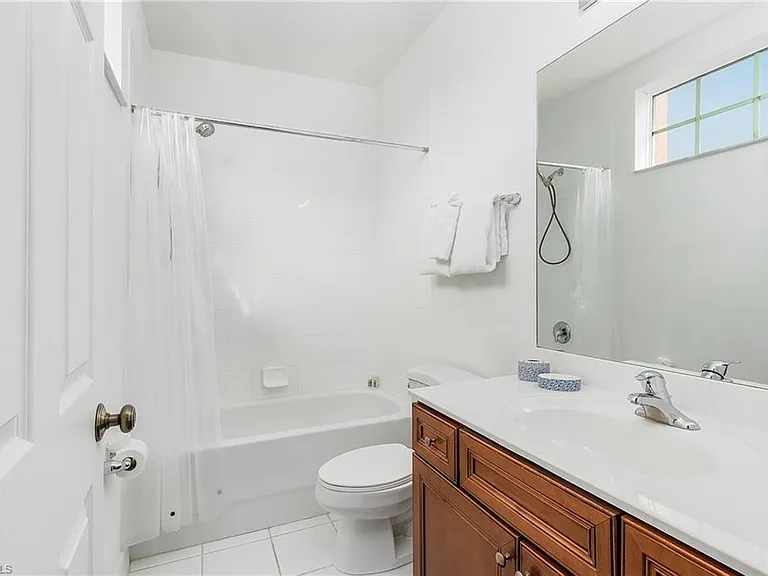9814 Quinta Artesa Way #102 — Photo 20