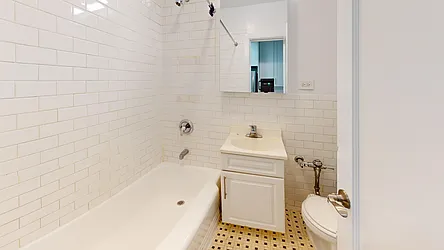 Rented by Bond New York