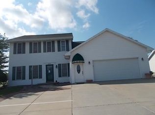2848 Libal St, Green Bay, WI 54301