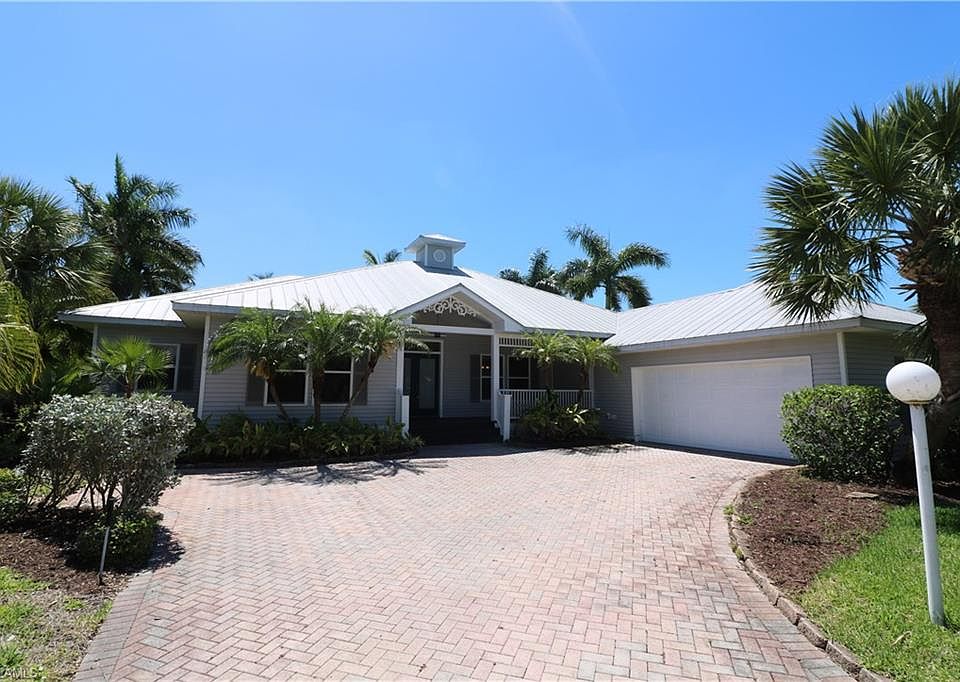 1st image of 15815 Caloosa Creek Cir