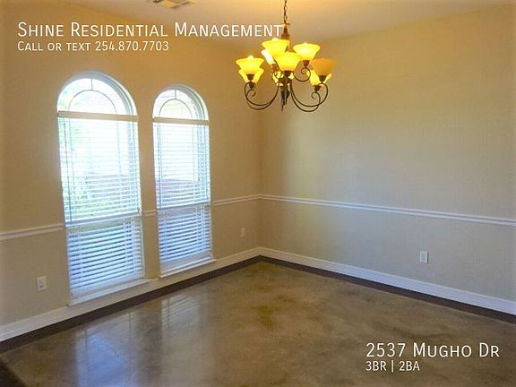 3rd image of 2537 Mugho Dr