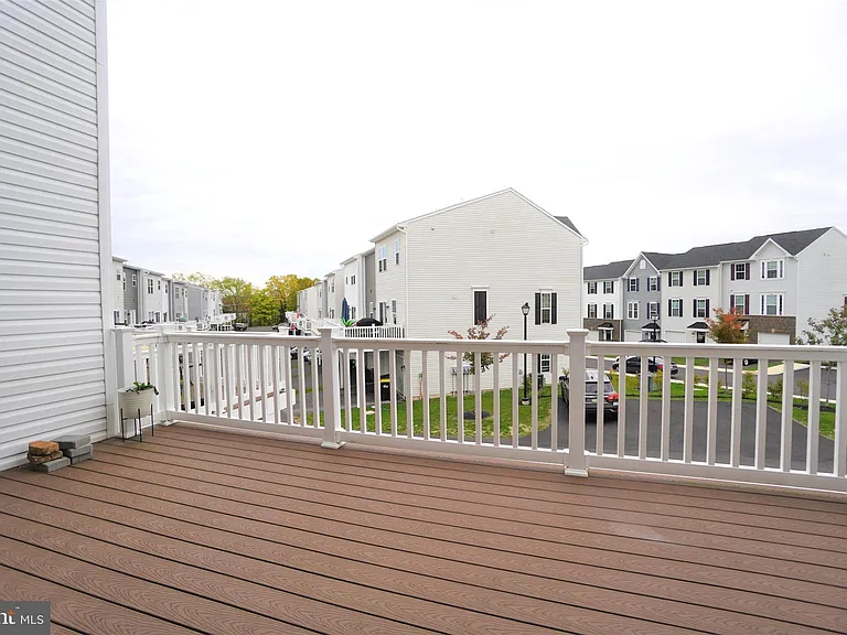 125 Dragon Dr — Photo 29