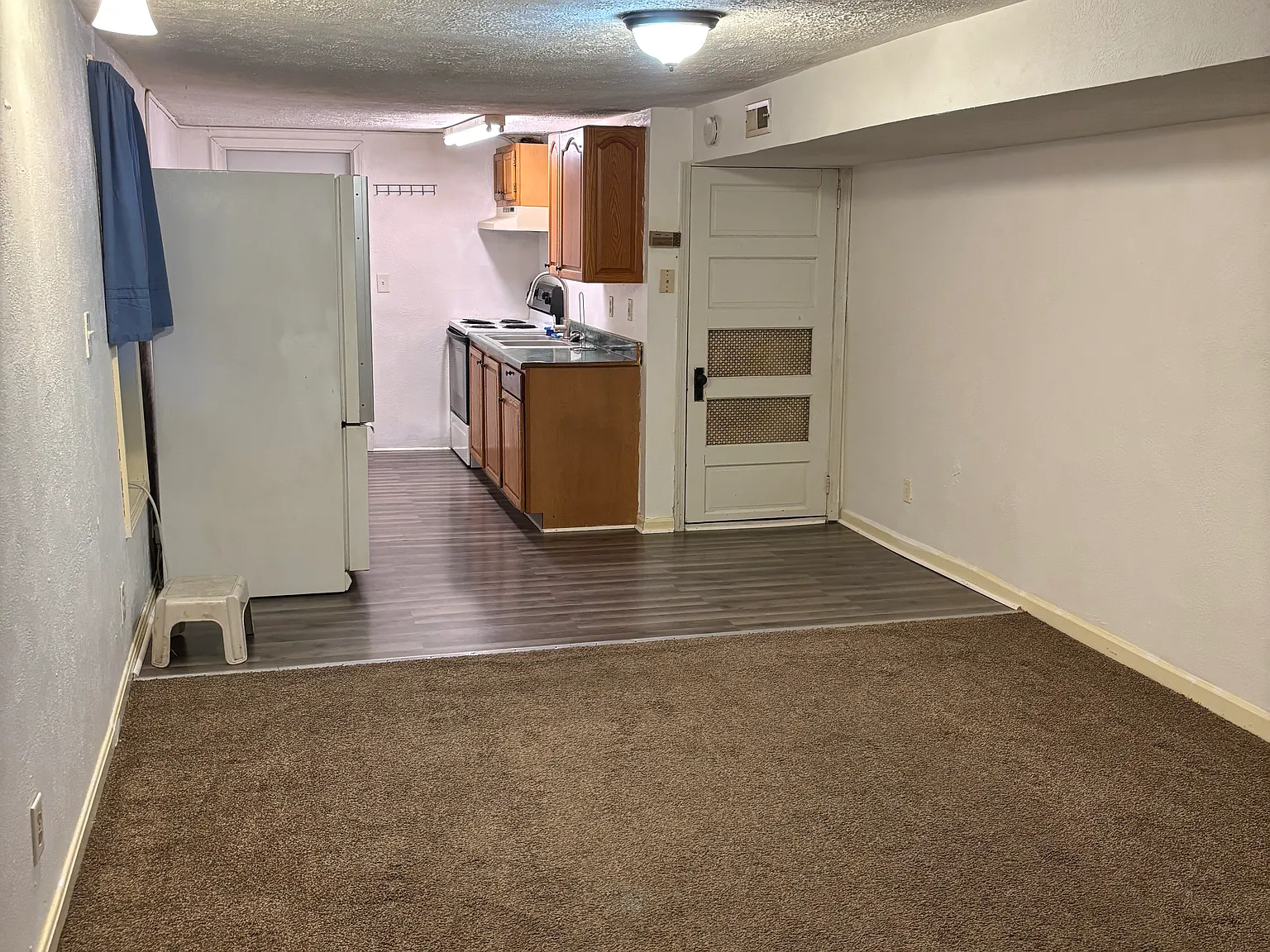 1120 Highway 150 NW — Photo 3