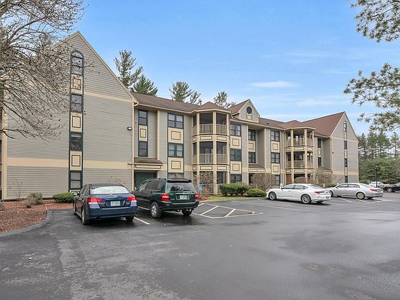 2nd image of 6 Mayfair Lane #207