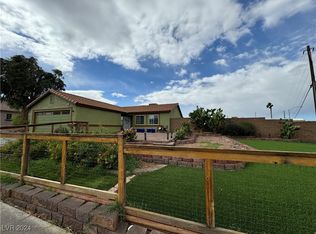 618 W Victory Rd, Henderson, NV 89015