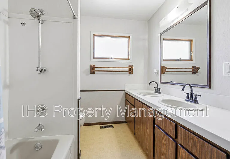 603 N Conway Pl — Photo 17
