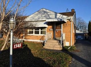 1345 S Wolf Rd, Des Plaines, IL 60018