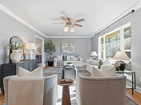 5th image of 26 Eagle Cliff Dr