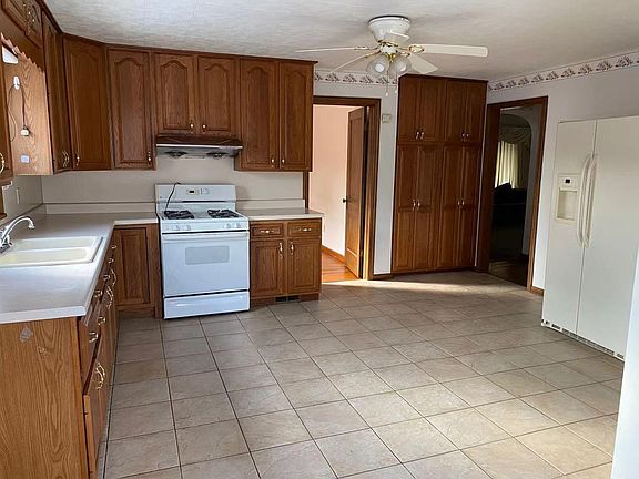 4th image of 7003 Olcott Ave