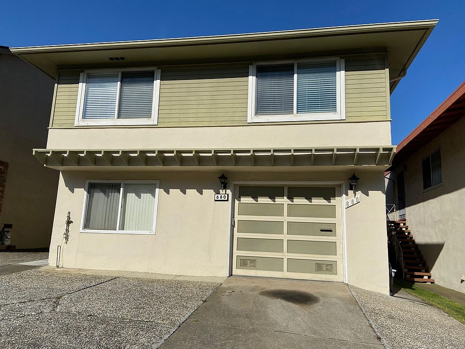 1st image of 680 Clarinada Ave