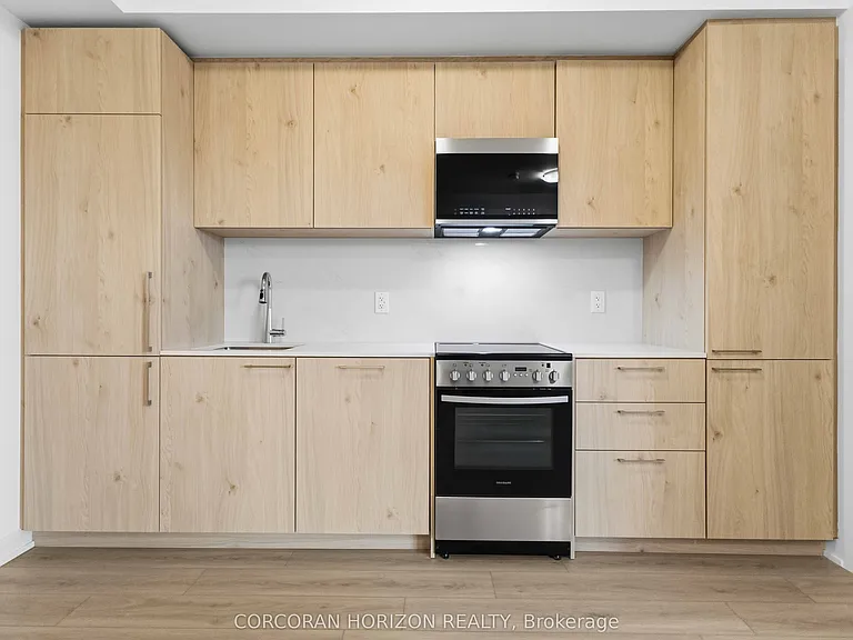 7437 Kingston Rd #201 — Photo 9