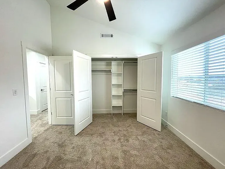 646 Sun Meadows Loop — Photo 16