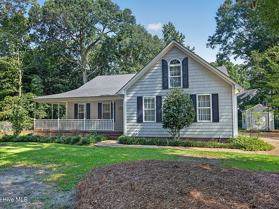 2nd image of 264 Gooseneck Road W