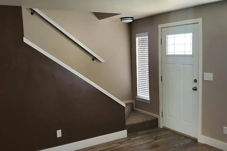 1272 Mountain Rd — Photo 4