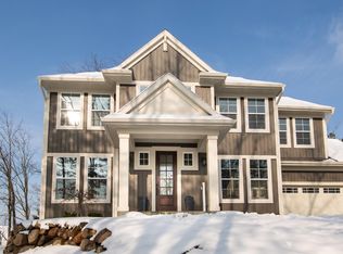 6220 McGillicuddy Ln, Portage, MI 49024
