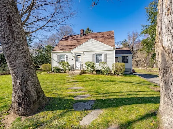260 Elm St, Agawam, MA 01001